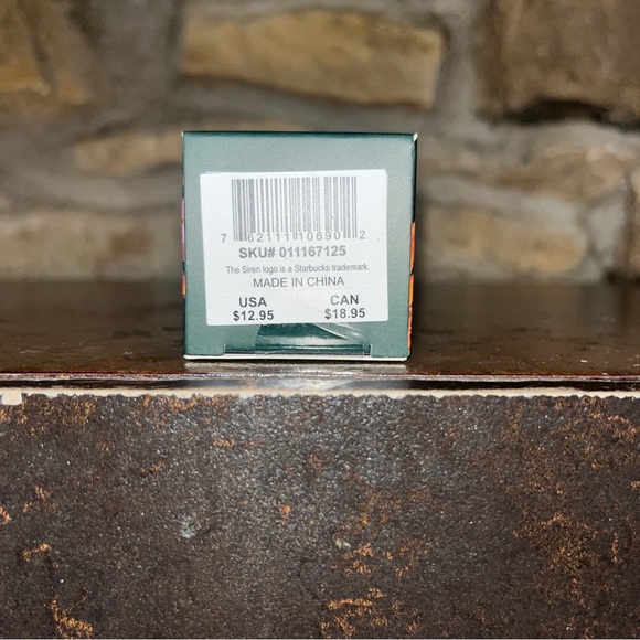 FARM Rio Tropical Key Chain - Picture 6 of 6